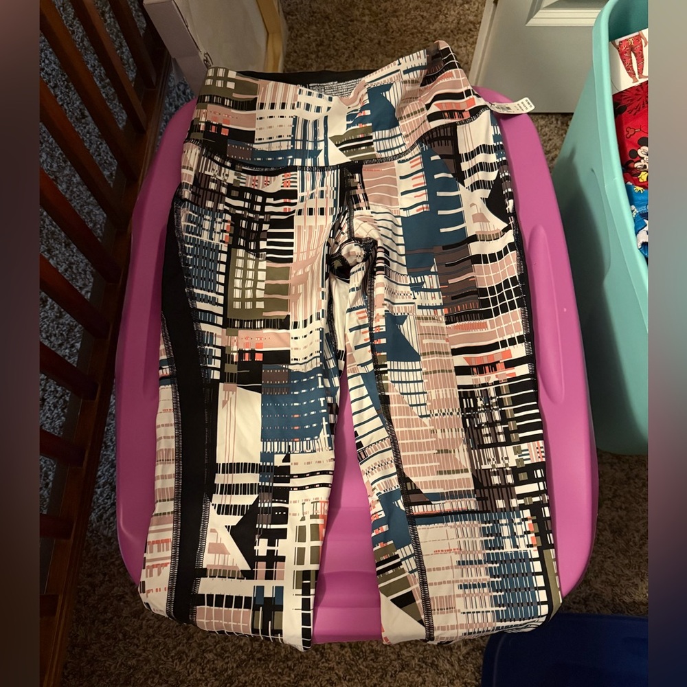 Victoria secret knockout capris